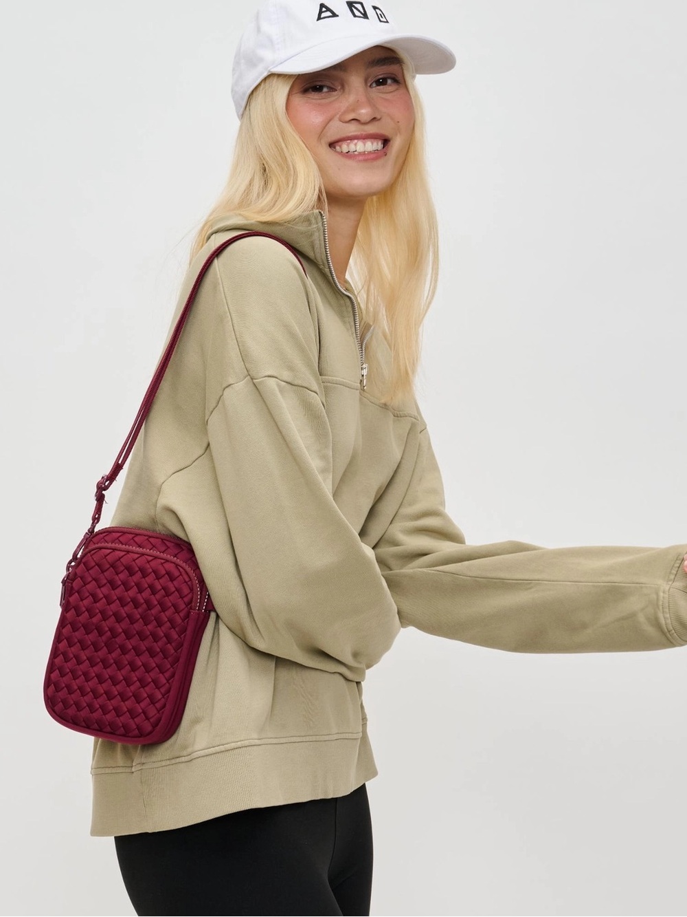 Sol and Selene Divide & Conquer Woven Neoprene Crossbody - Picture 5 of 8